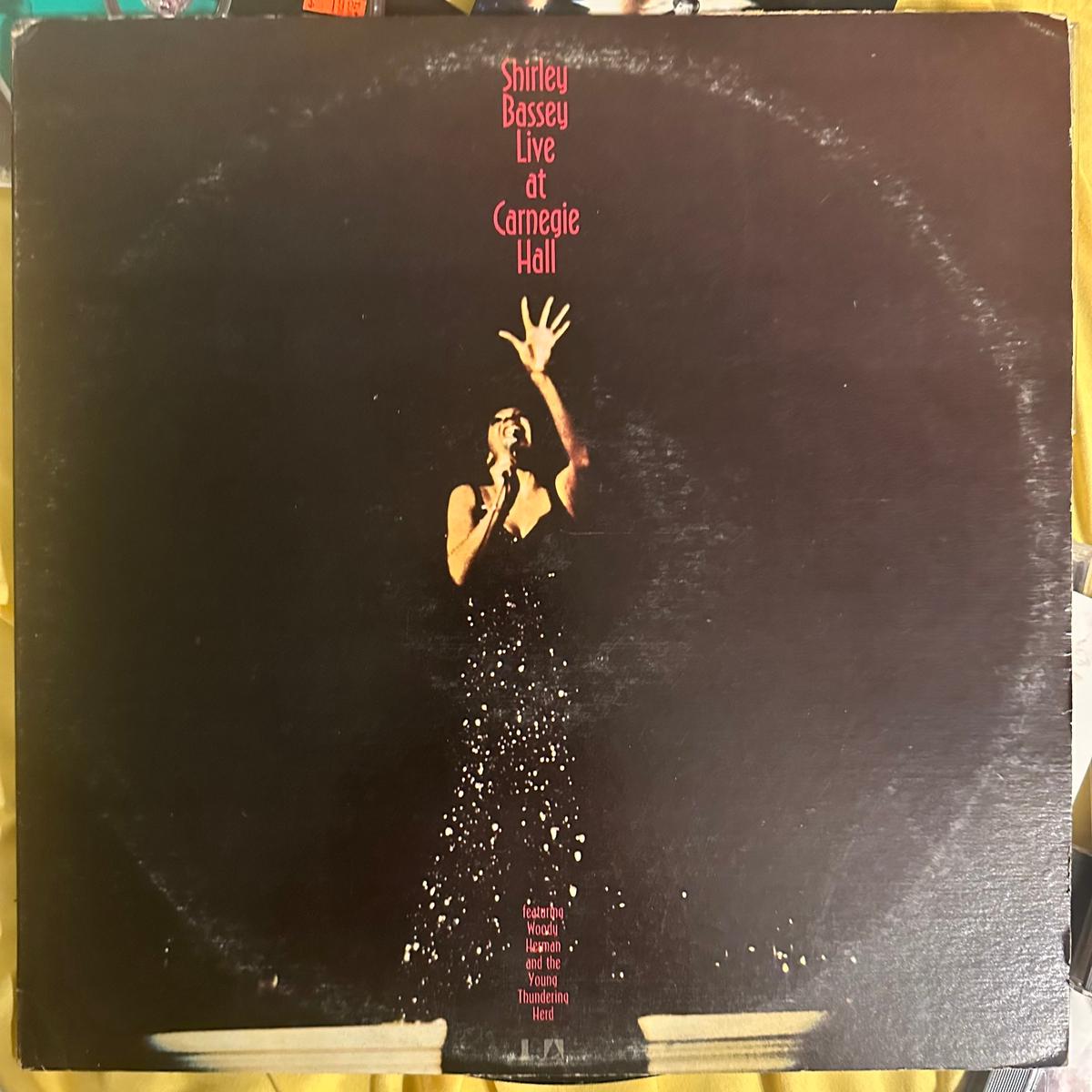 Shirley Bassey Carnegie Hall live double LP Vinyl – Used