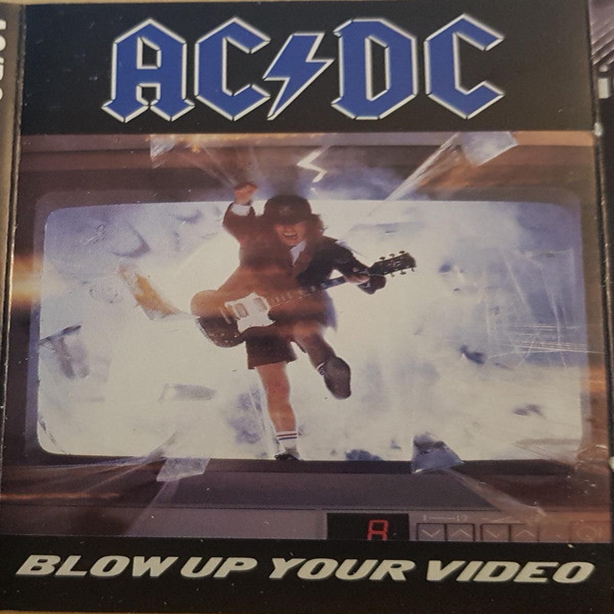 AC/DC - Blow Up Your Video (Cass, Album, Dol) (Very Good Plus (VG+))